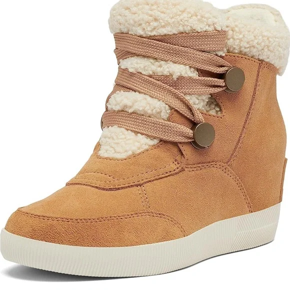 Sorel Out N About Cozy Wedge 9.5 NWT - Picture 1 of 6